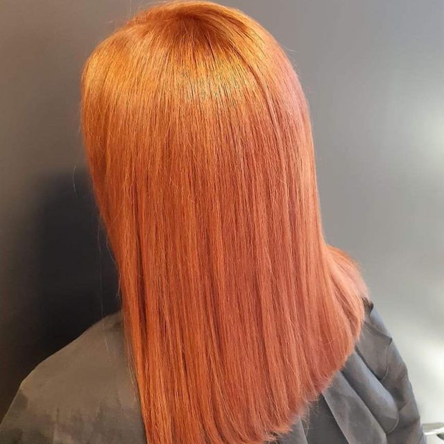 Hår farget oransje